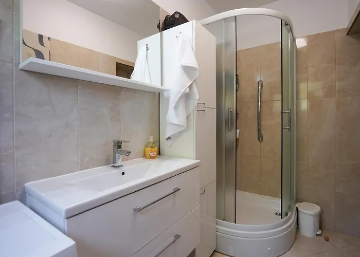 Appartement Lori *